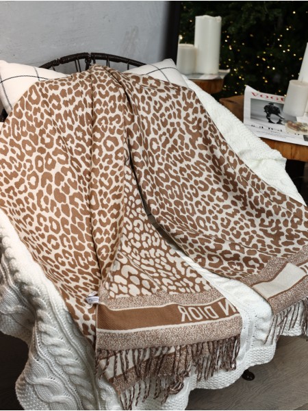 Палантин Dior кашемировый бежевый капучино "Leopard" 2452