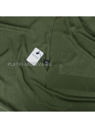 Платок Valentino шелковый бледно-зеленый однотонный 699-19
