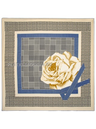 Платок Chanel шелковый бежевый с синим "Flower" 2183-90